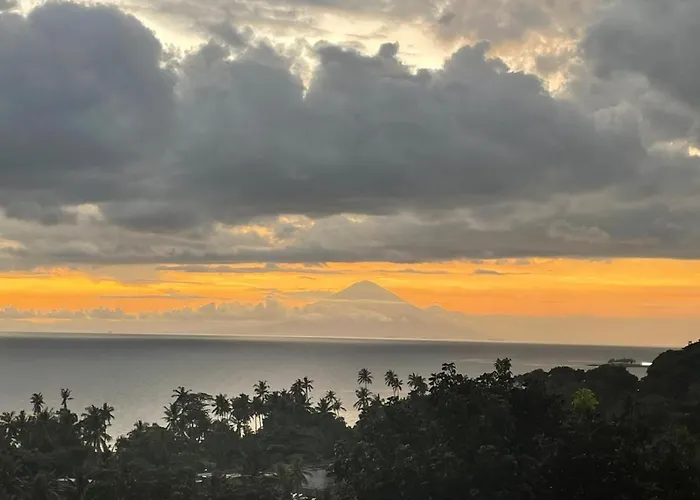 Sunset Lavinia